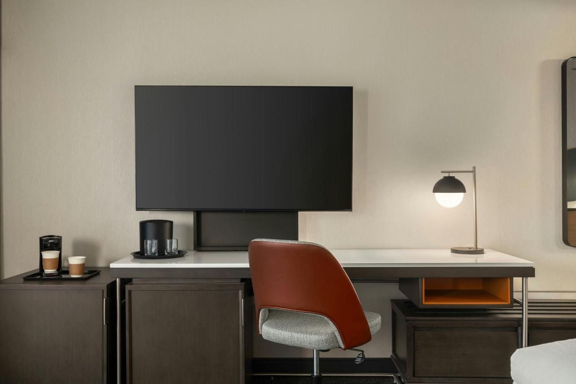 Courtyard By Marriott Kokomo Bagian luar foto
